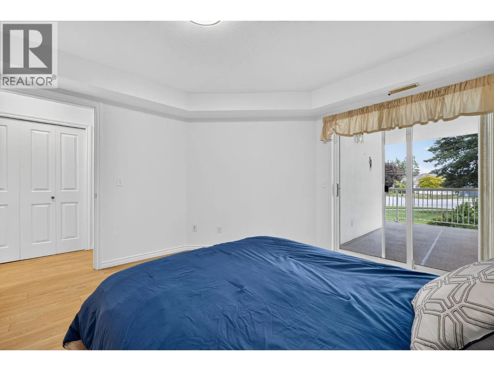 2350 Stillingfleet Road Unit# 102