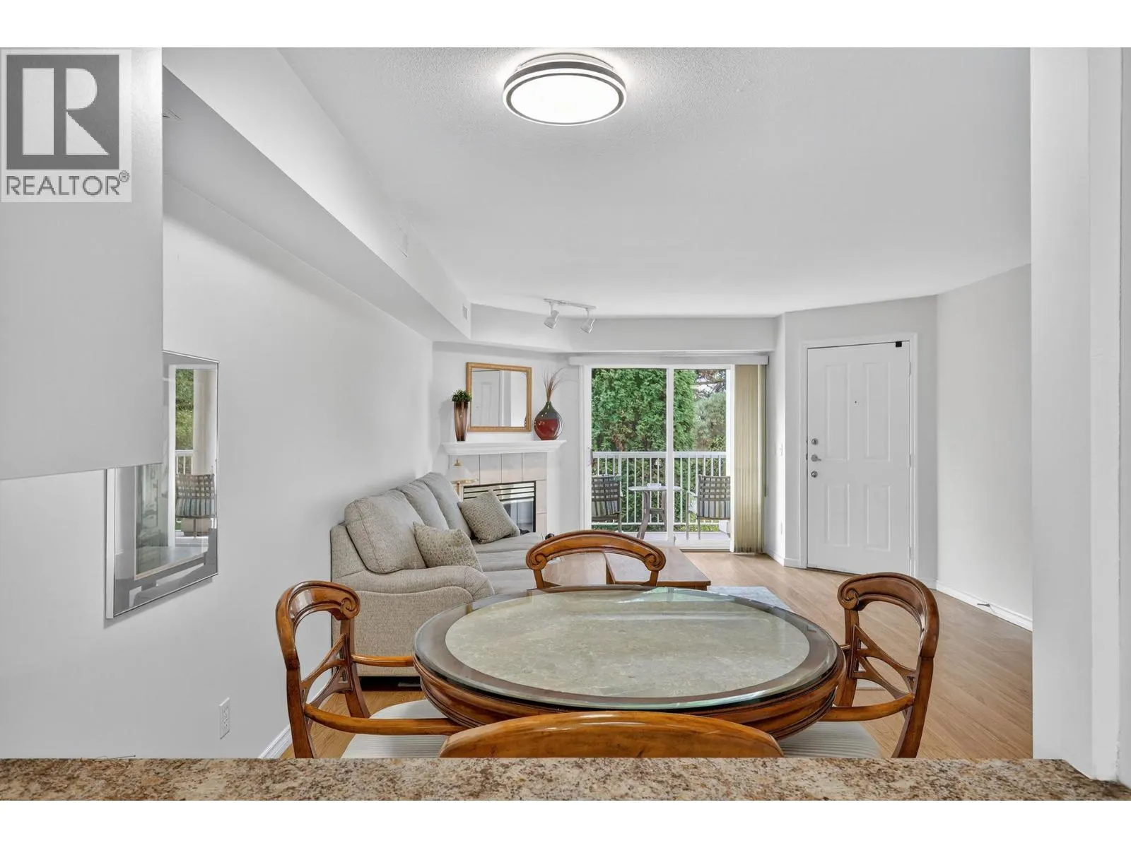 2350 Stillingfleet Road Unit# 102