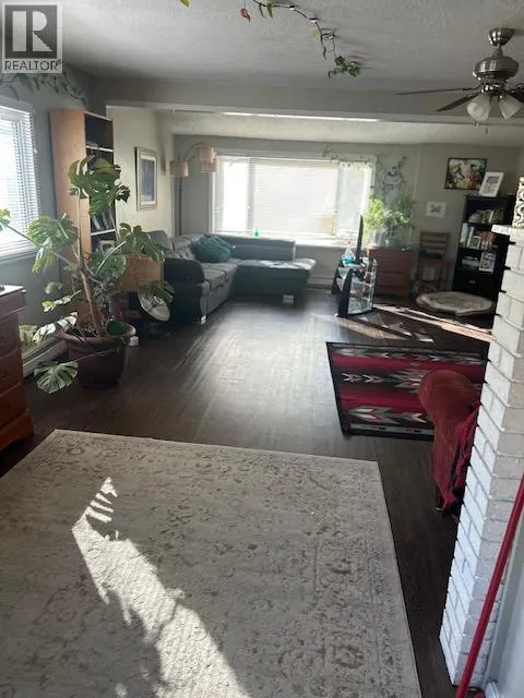 3531 Lakeshore Road