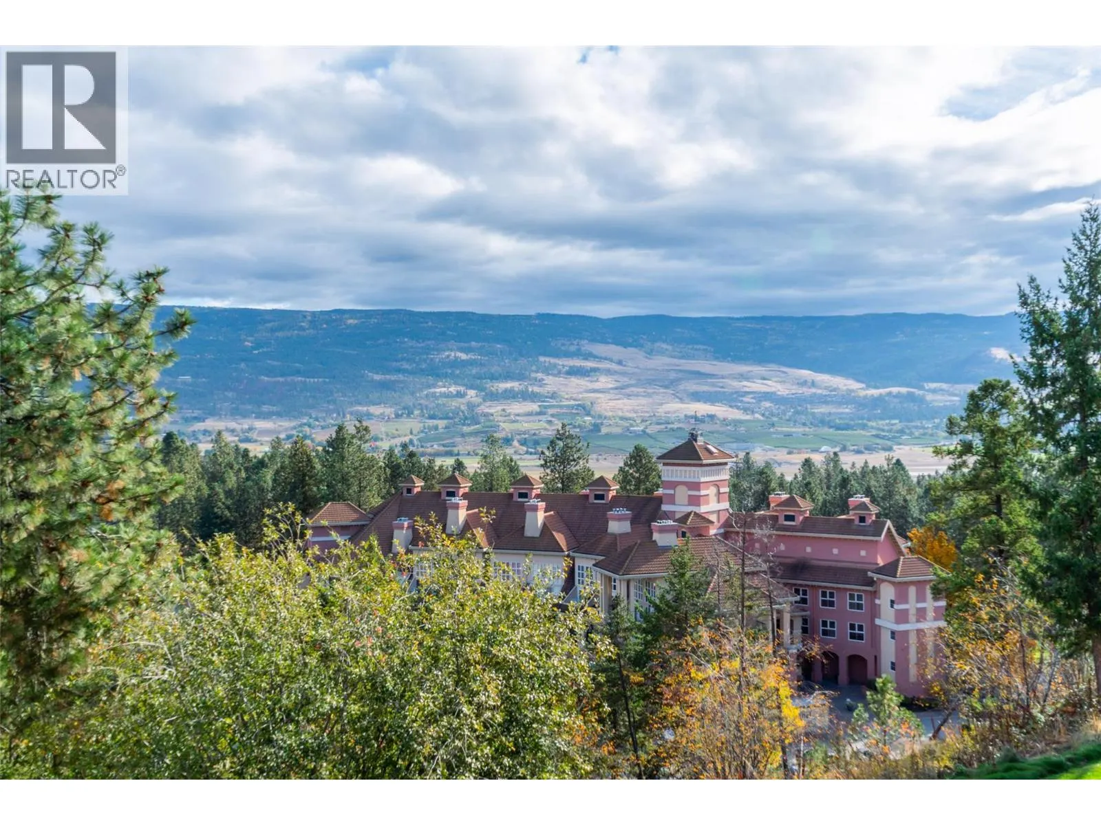 1875 Country Club Drive Unit# 1514