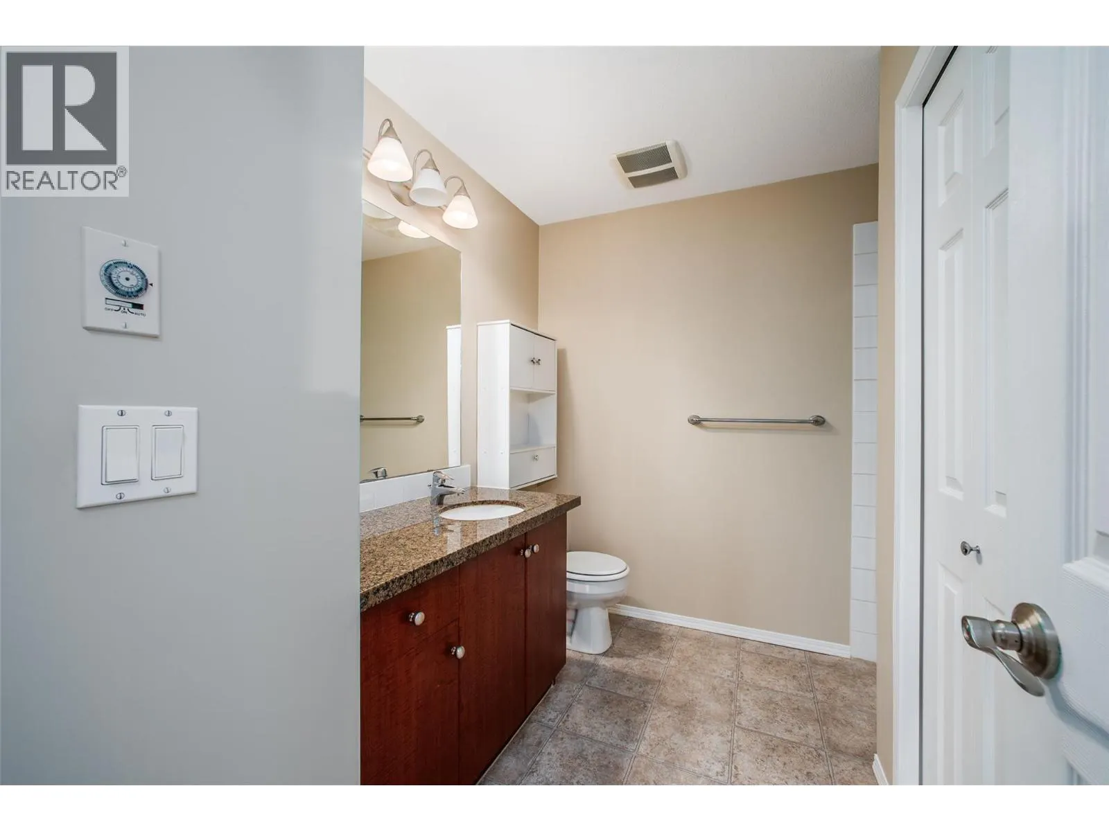 1875 Country Club Drive Unit# 1514