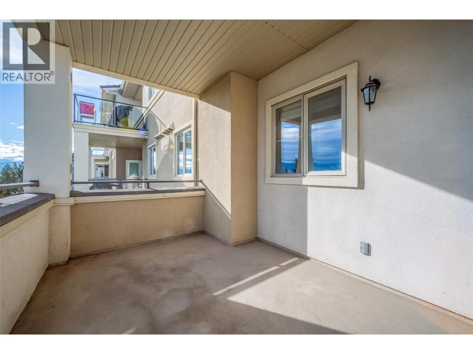 1875 Country Club Drive Unit# 1514