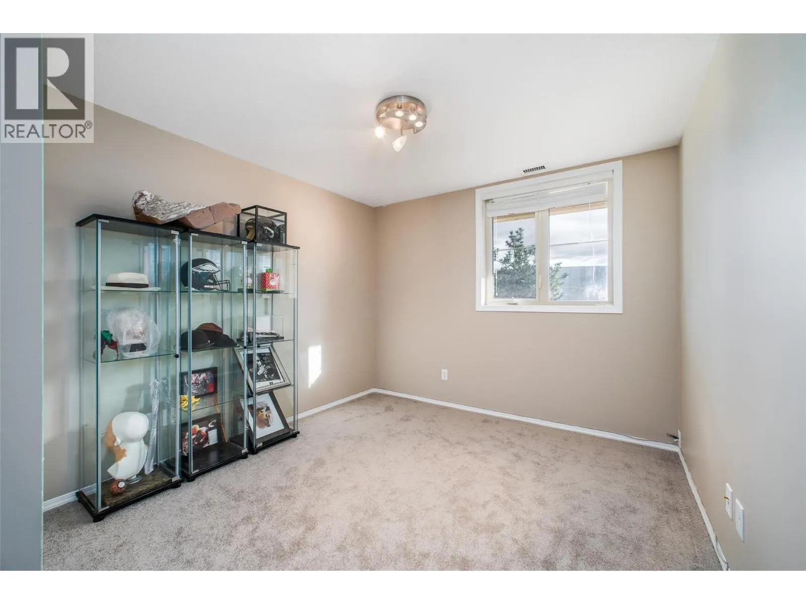 1875 Country Club Drive Unit# 1514