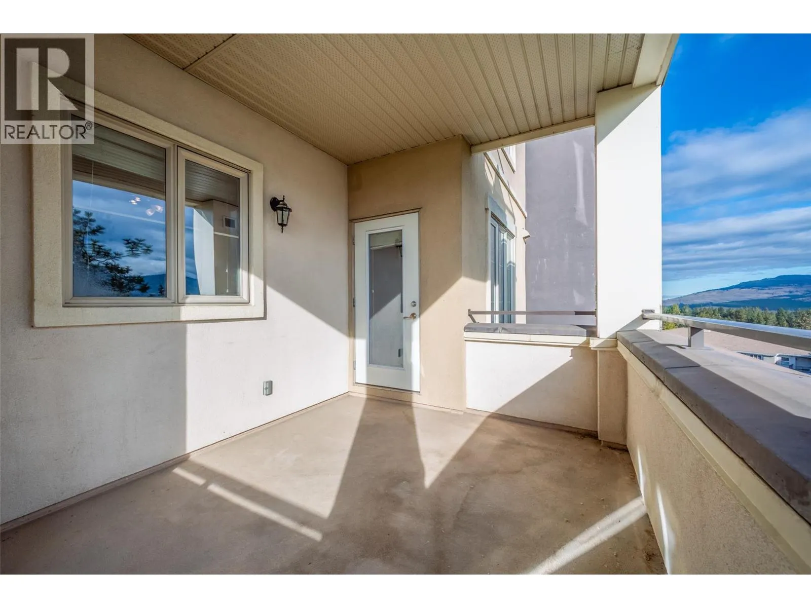 1875 Country Club Drive Unit# 1514