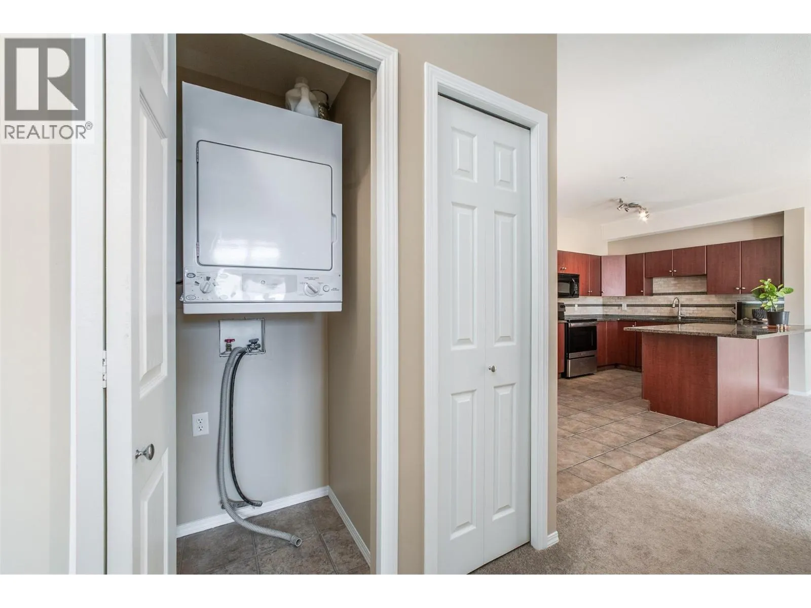 1875 Country Club Drive Unit# 1514