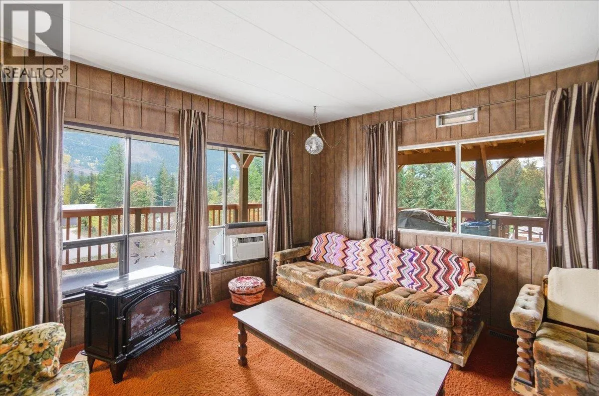 2413 Doukhobour Road