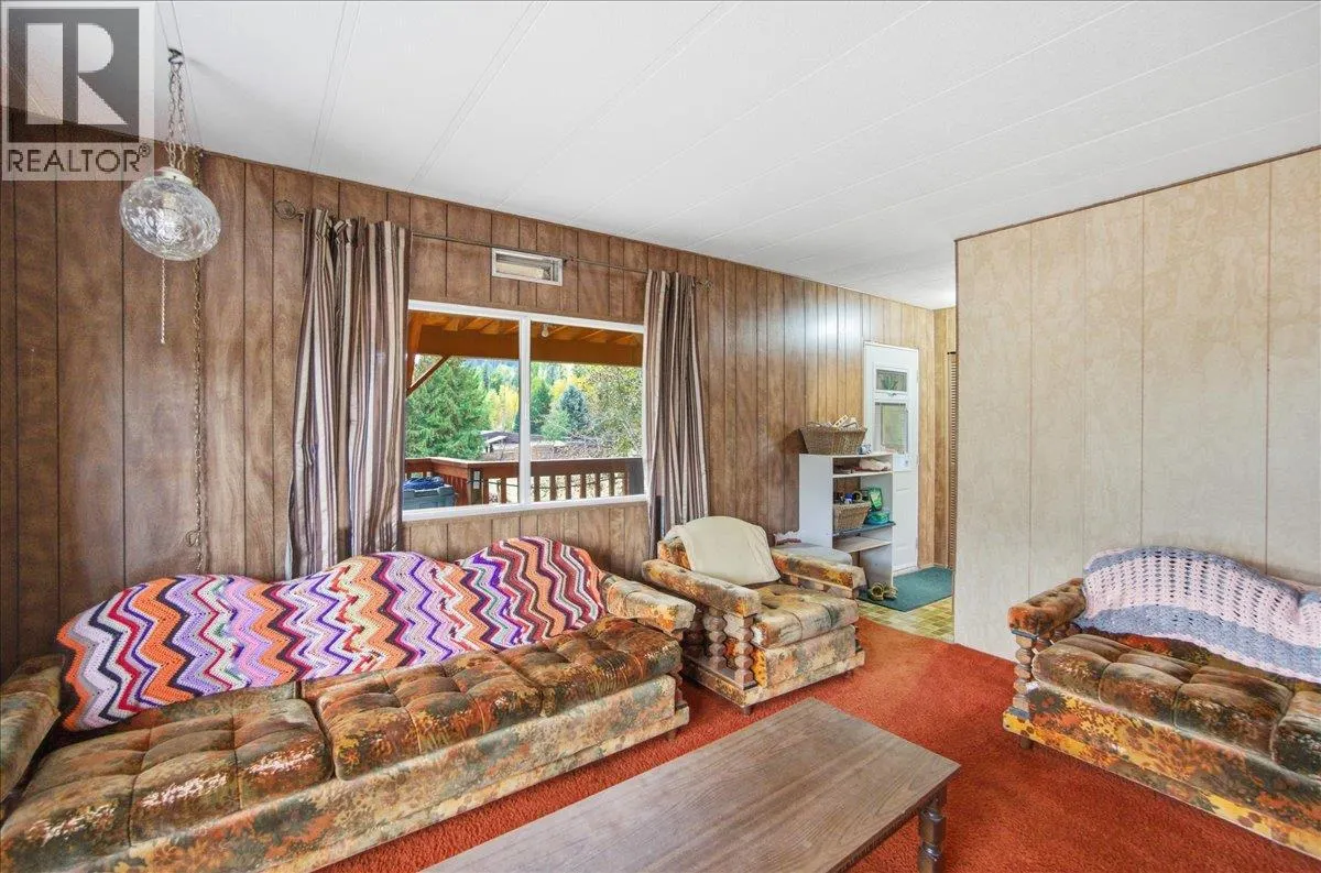 2413 Doukhobour Road