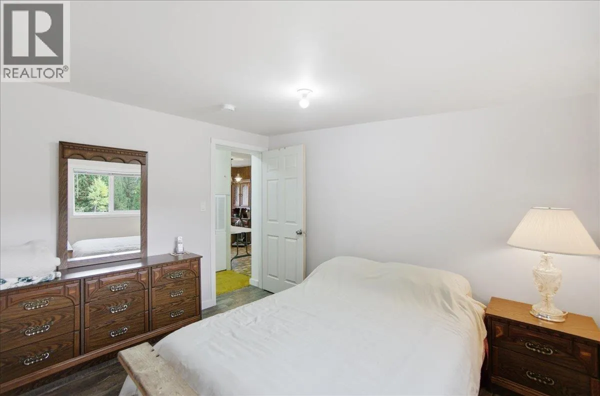 2413 Doukhobour Road