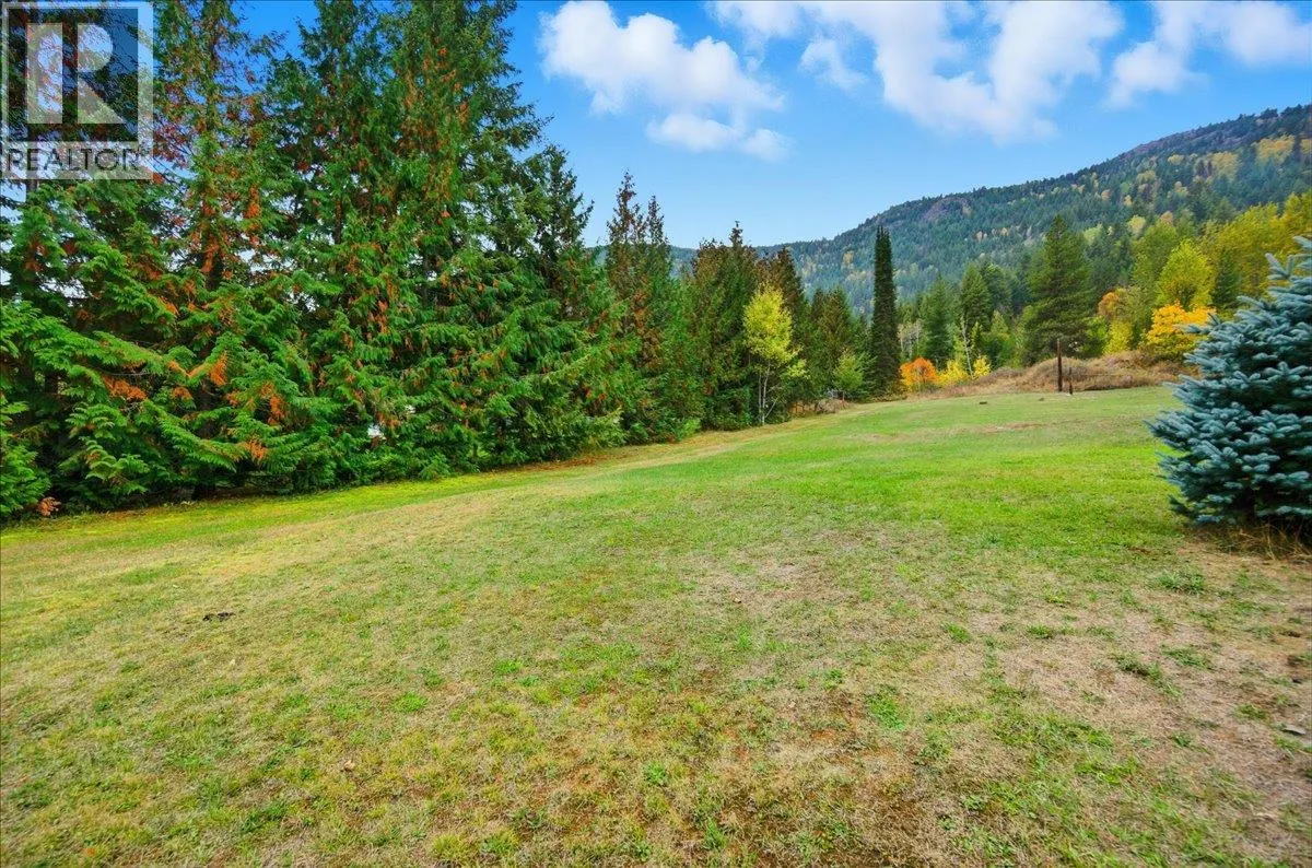 2413 Doukhobour Road