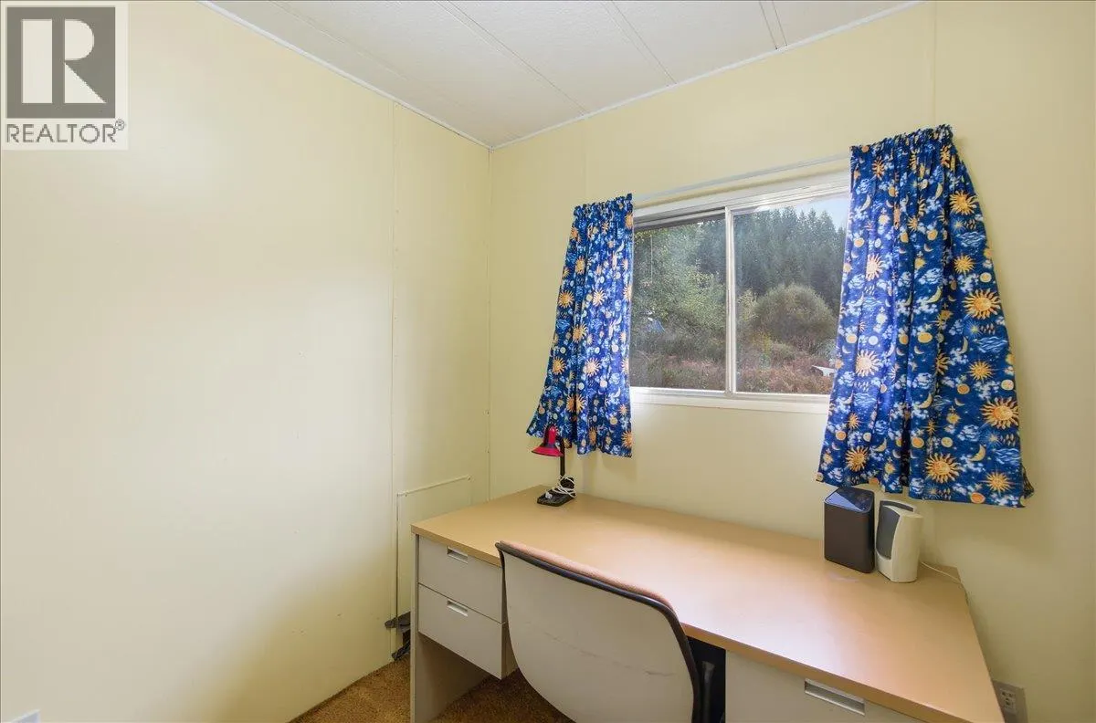 2413 Doukhobour Road