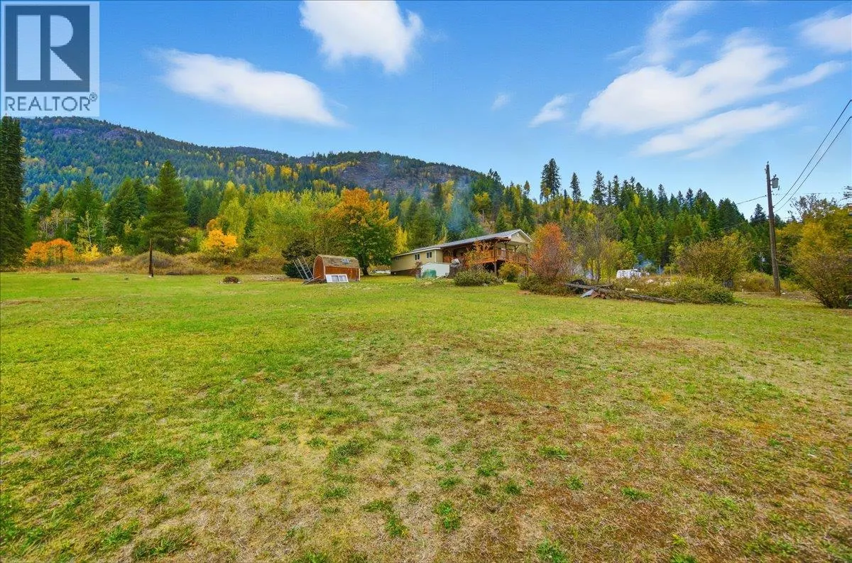 2413 Doukhobour Road