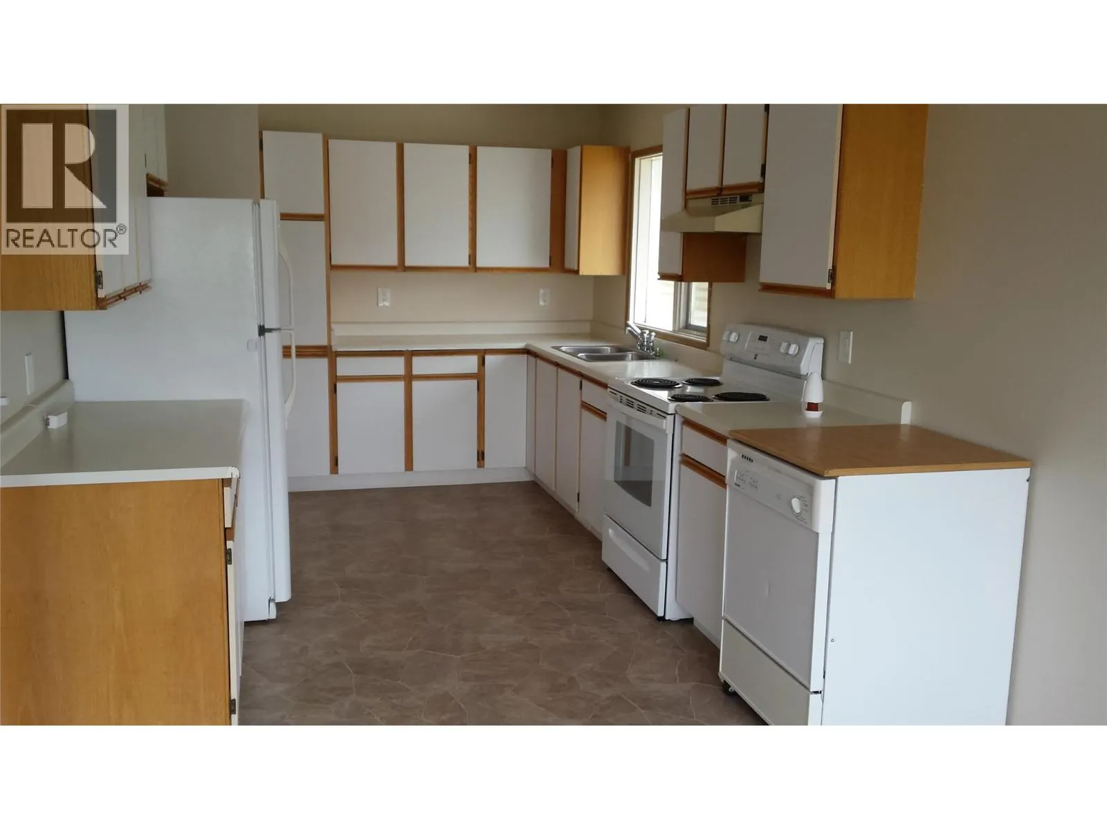 2051 Gladstone Drive