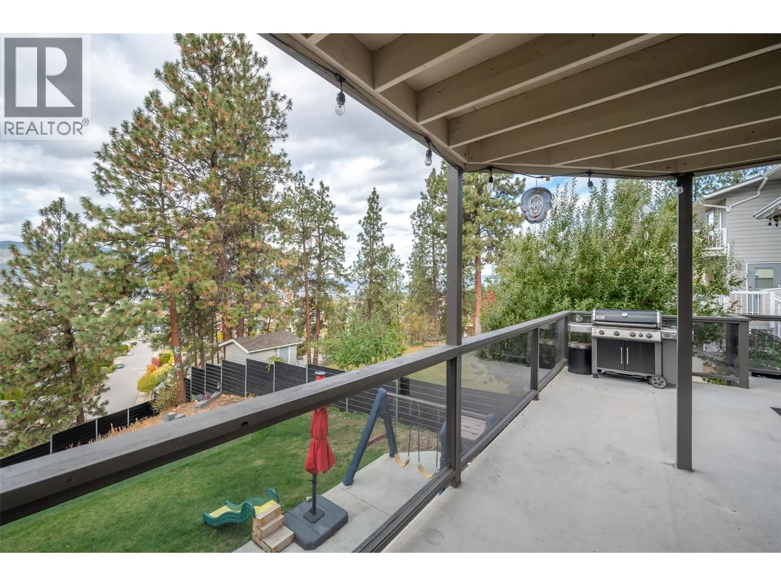 138 EVERGREEN Crescent