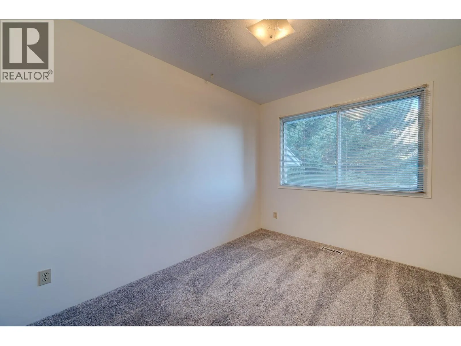 256 Valleyview Place