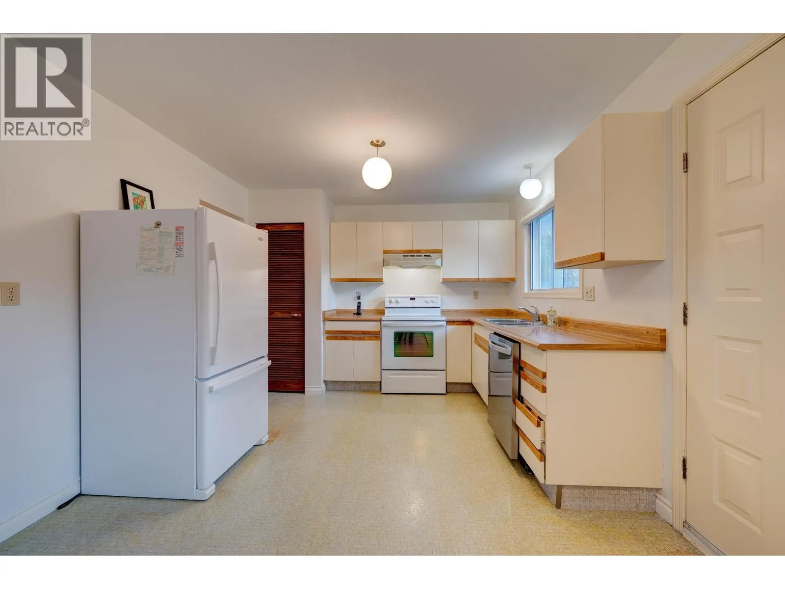 256 Valleyview Place