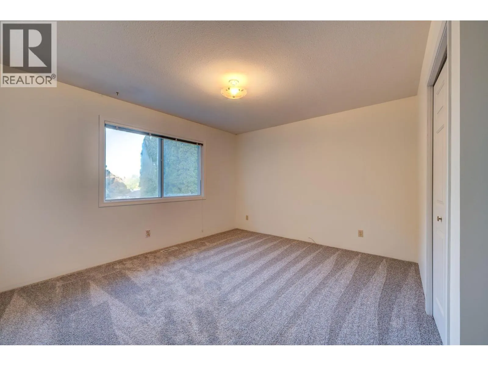 256 Valleyview Place