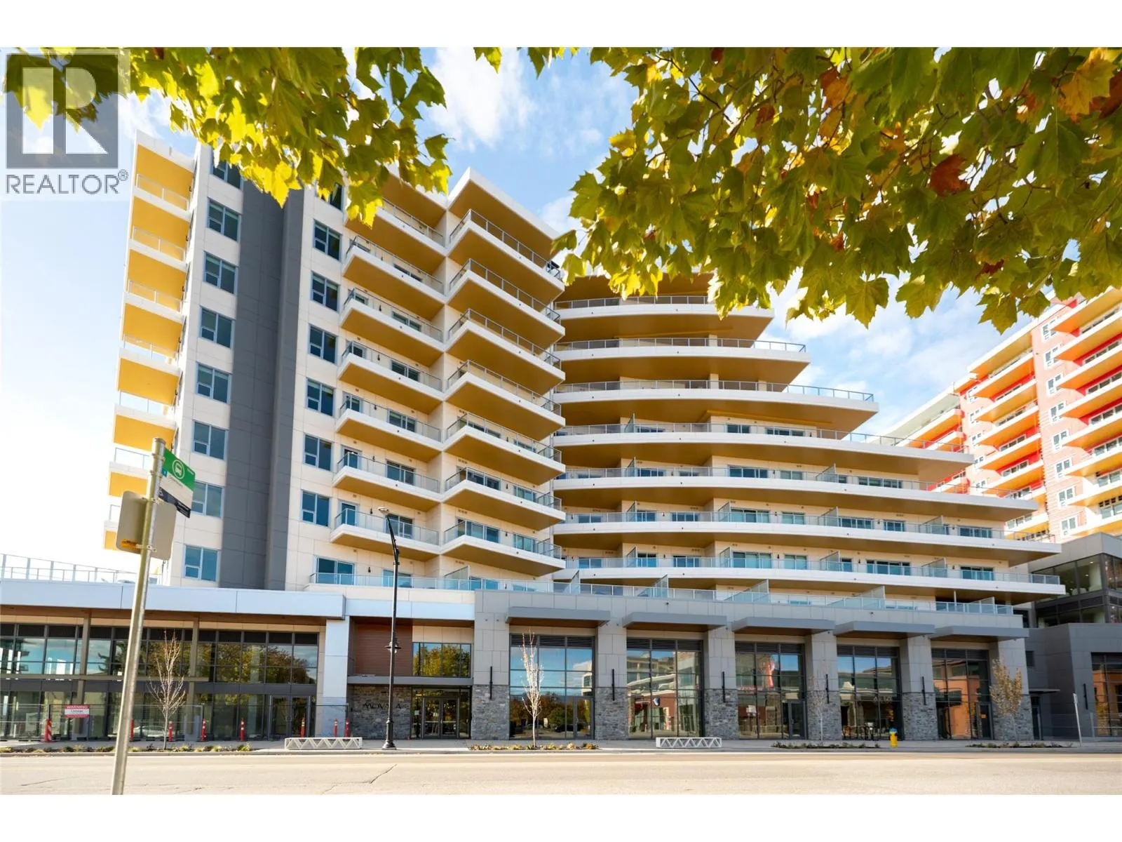 3340 Lakeshore Road Unit# 715