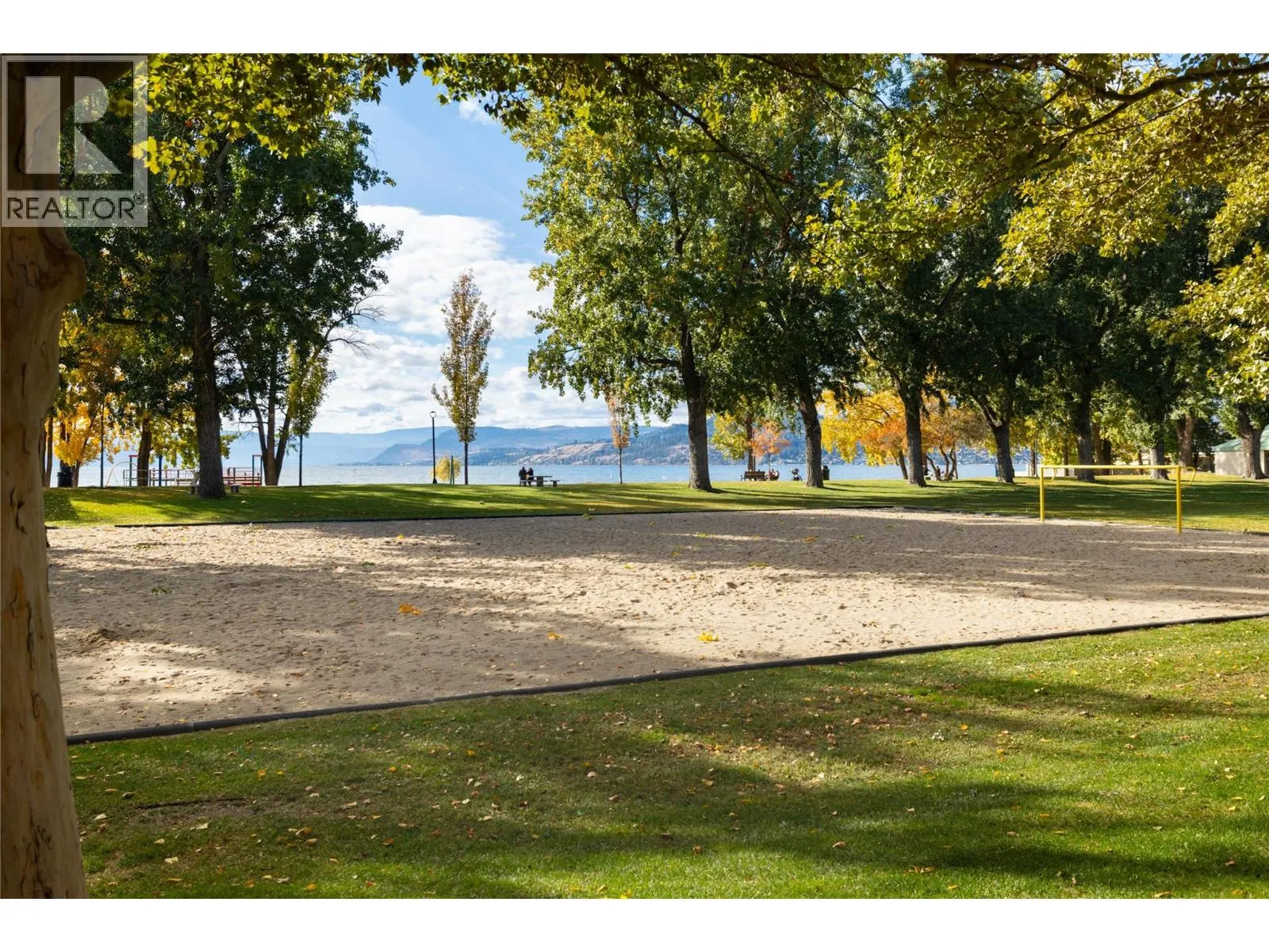 3340 Lakeshore Road Unit# 715