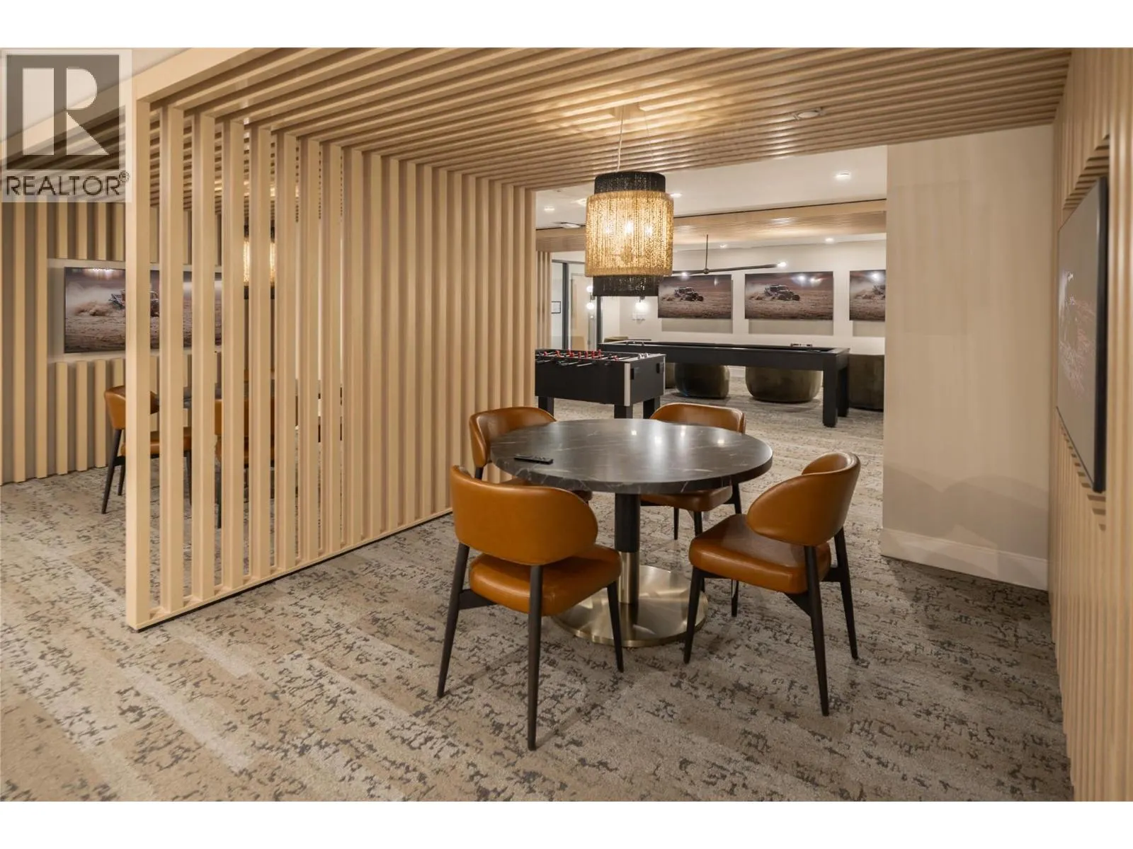 3340 Lakeshore Road Unit# 715