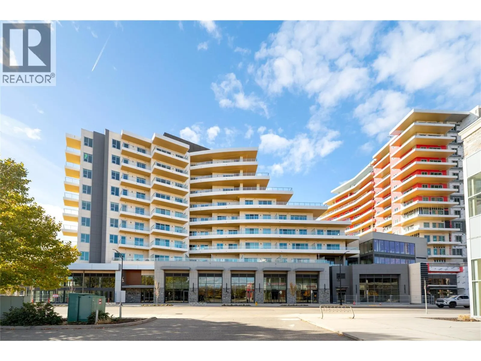 3340 Lakeshore Road Unit# 715