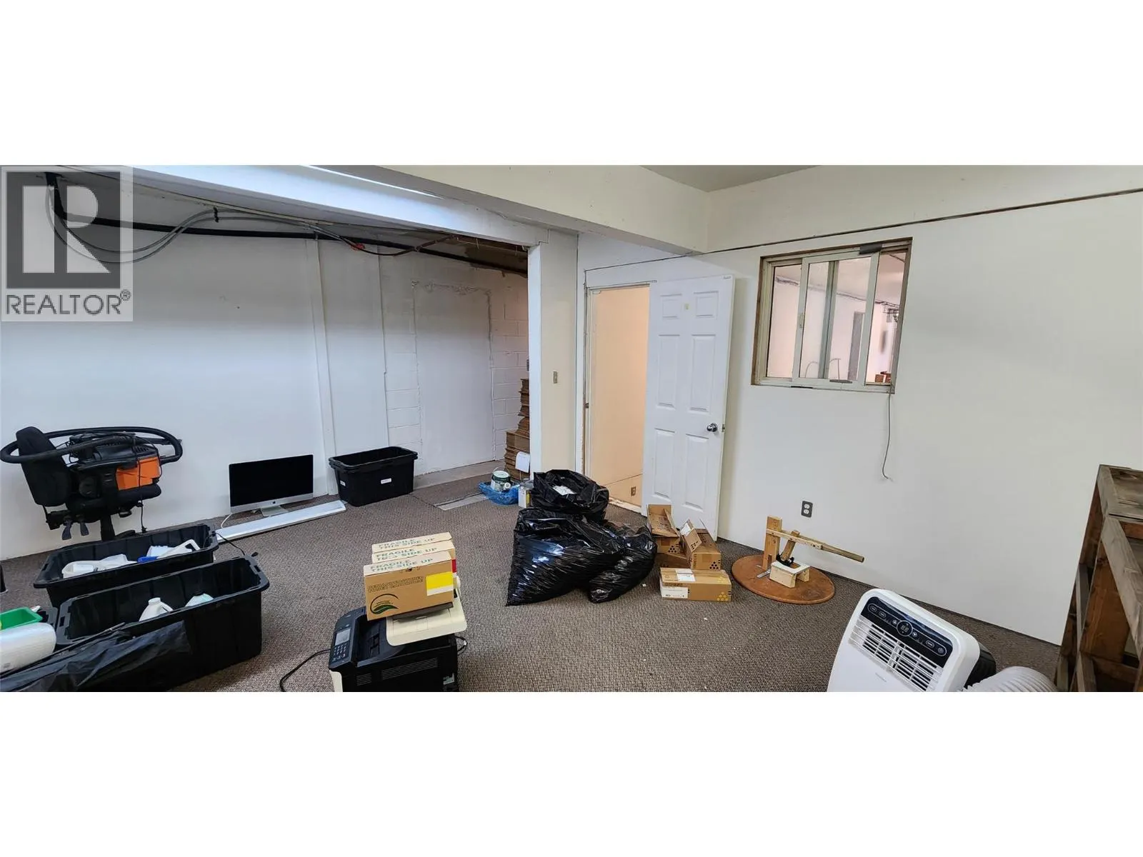 876 Leathead Road Unit# 1