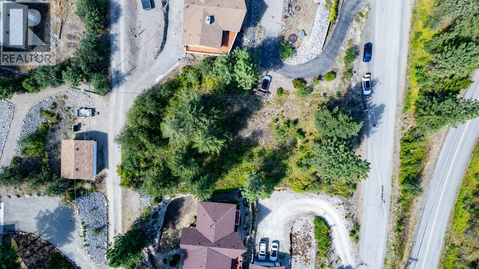 10490 PINECREST Road