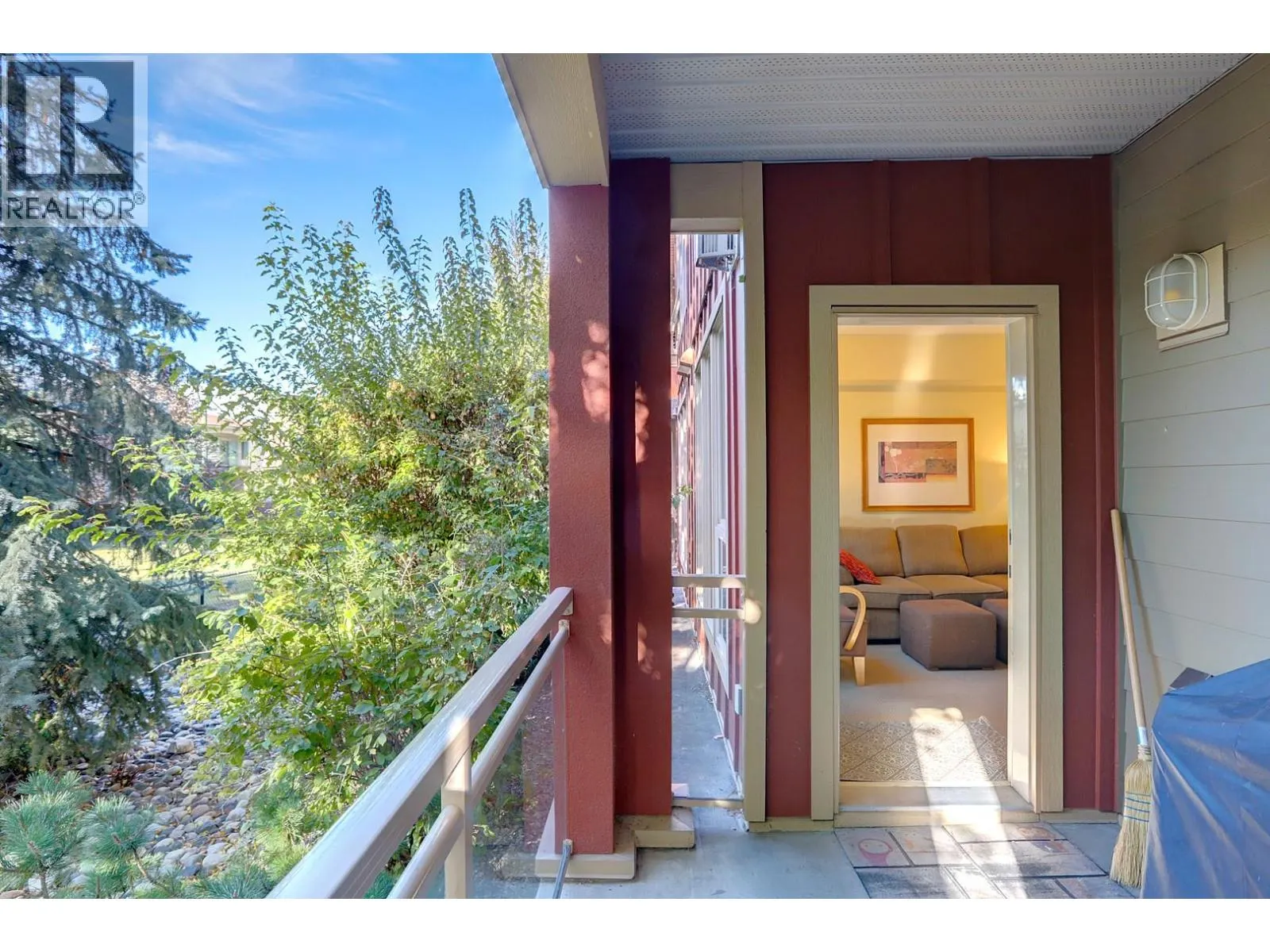 7343 Okanagan Landing Road Unit# 1114