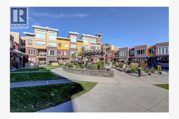 7343 Okanagan Landing Road Unit# 1114