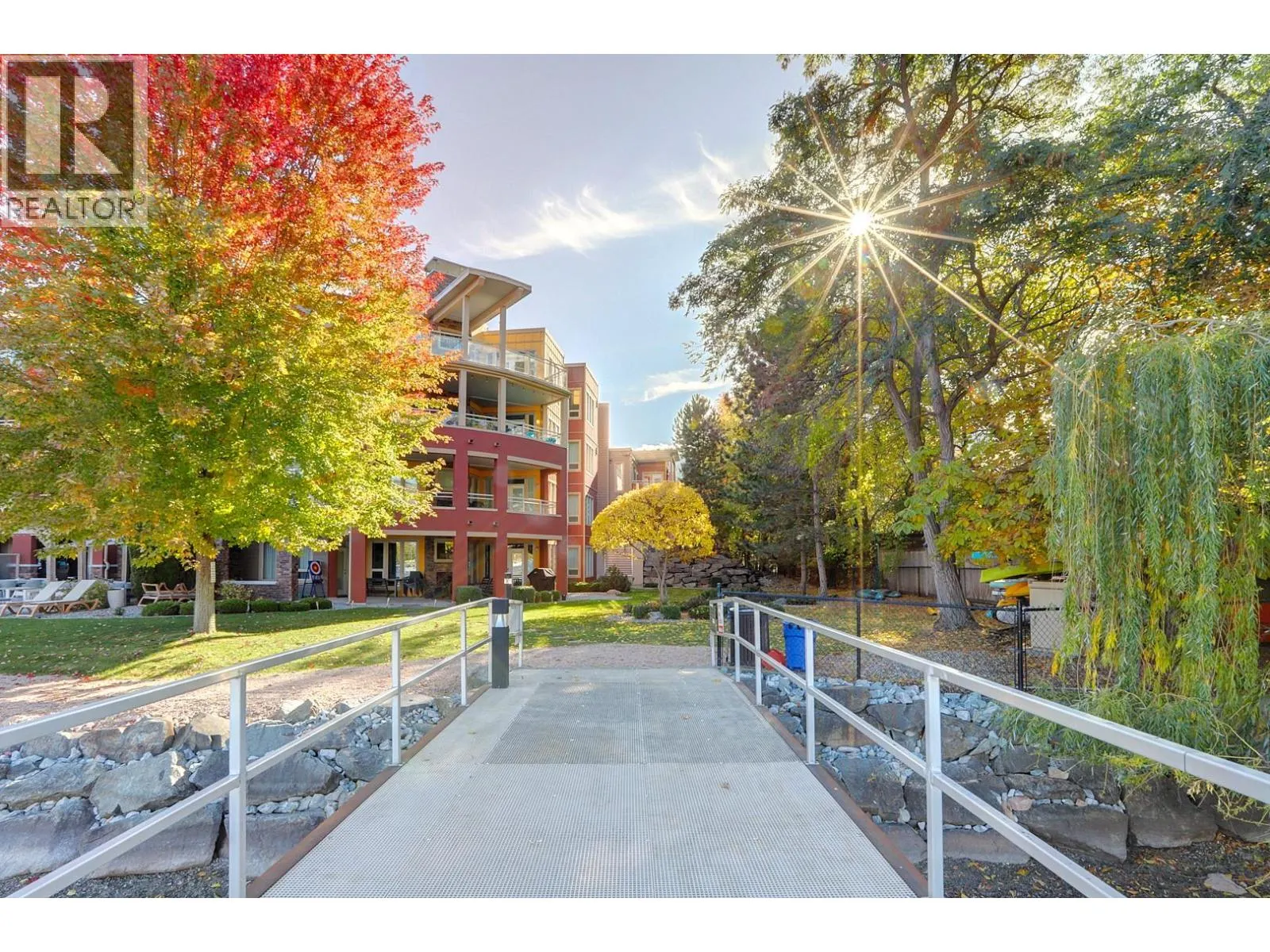 7343 Okanagan Landing Road Unit# 1114