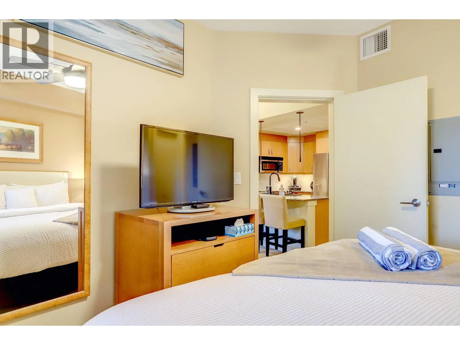 7343 Okanagan Landing Road Unit# 1114