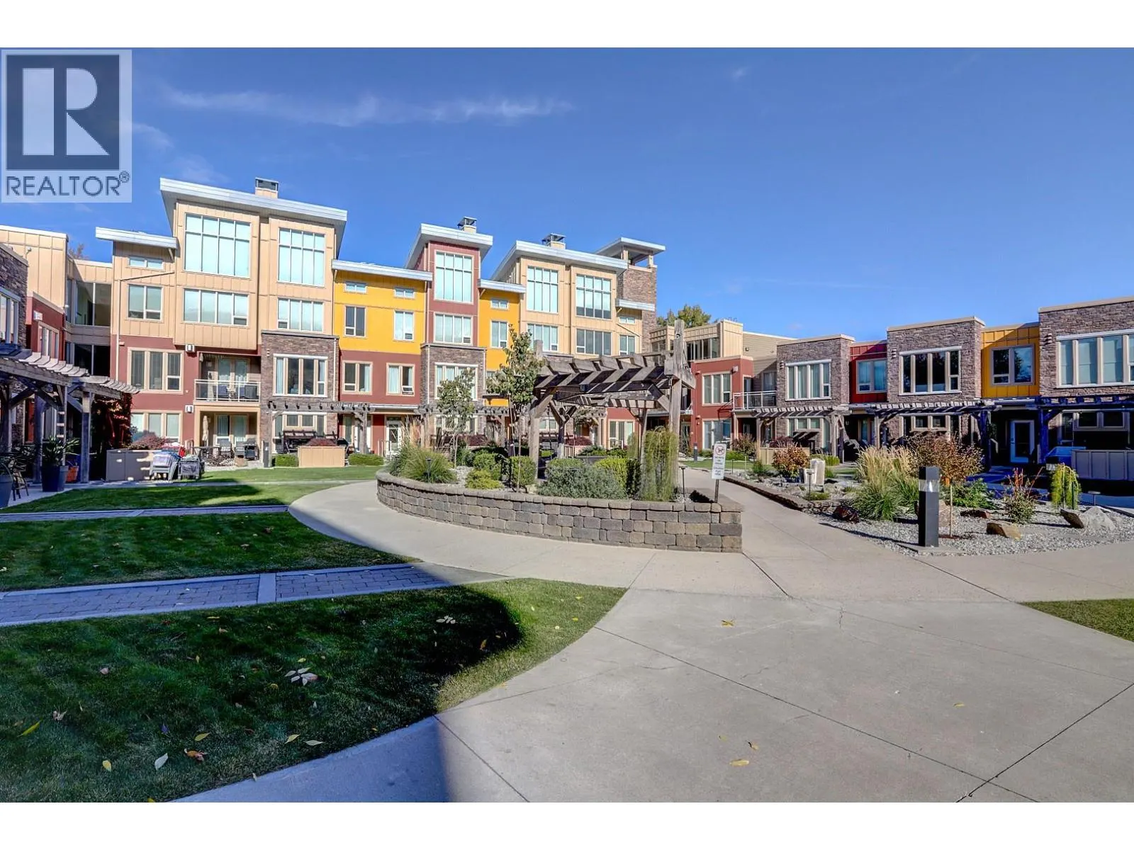 7343 Okanagan Landing Road Unit# 1114