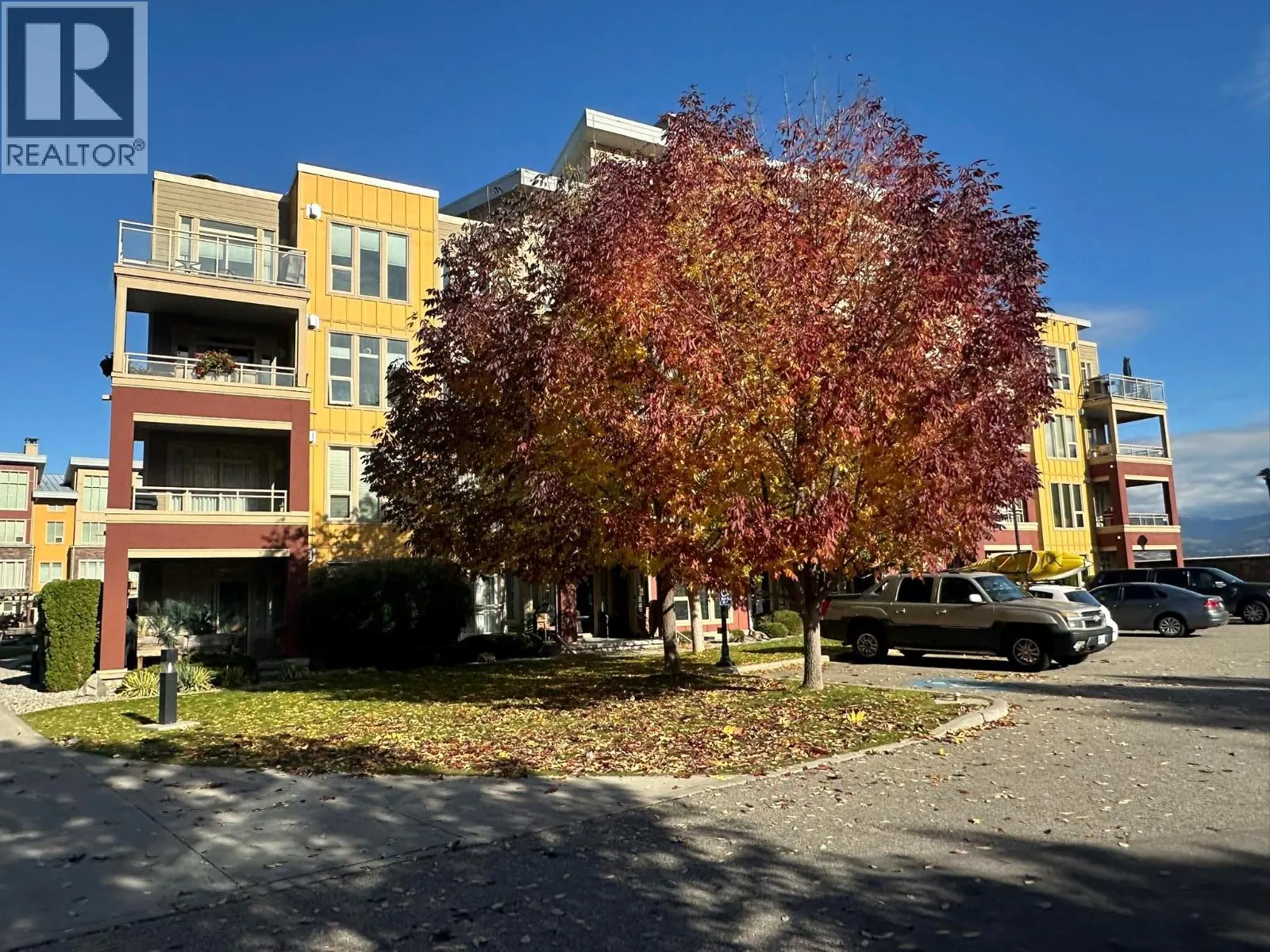 7343 Okanagan Landing Road Unit# 1114