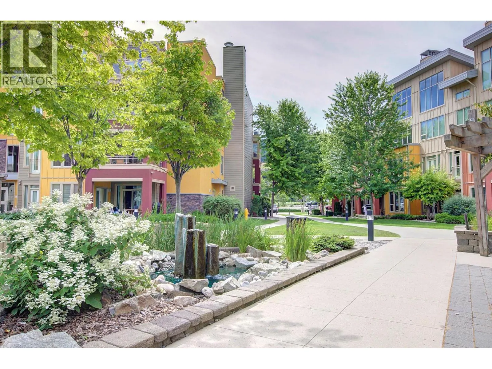 7343 Okanagan Landing Road Unit# 1114