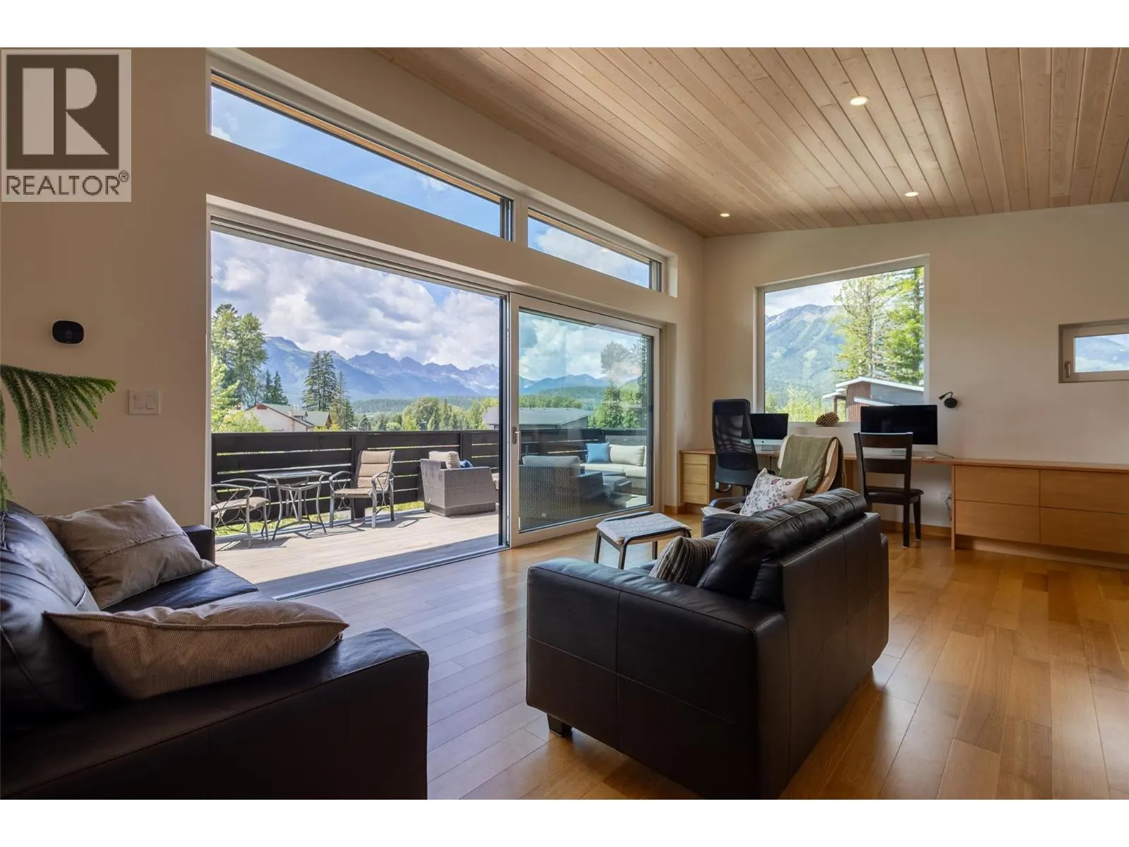 2 Piedmont Drive