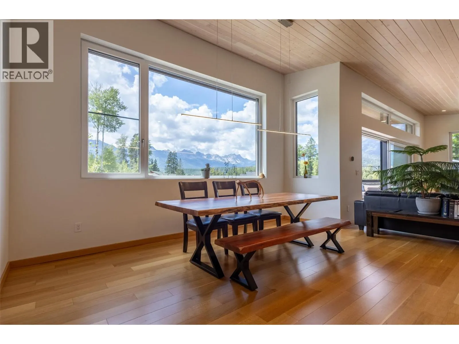 2 Piedmont Drive