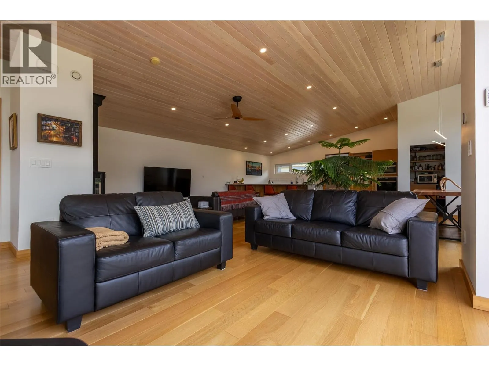2 Piedmont Drive
