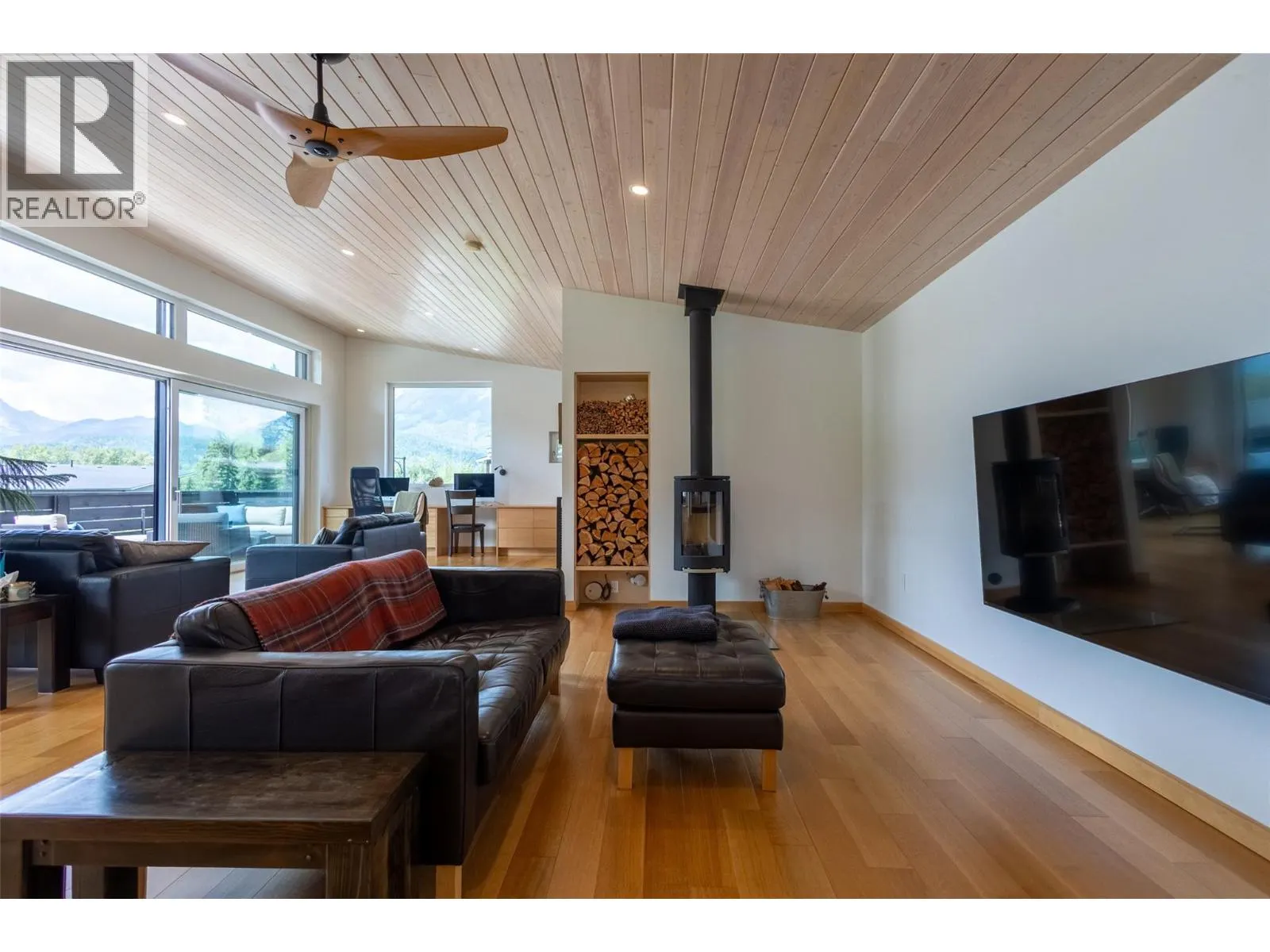 2 Piedmont Drive