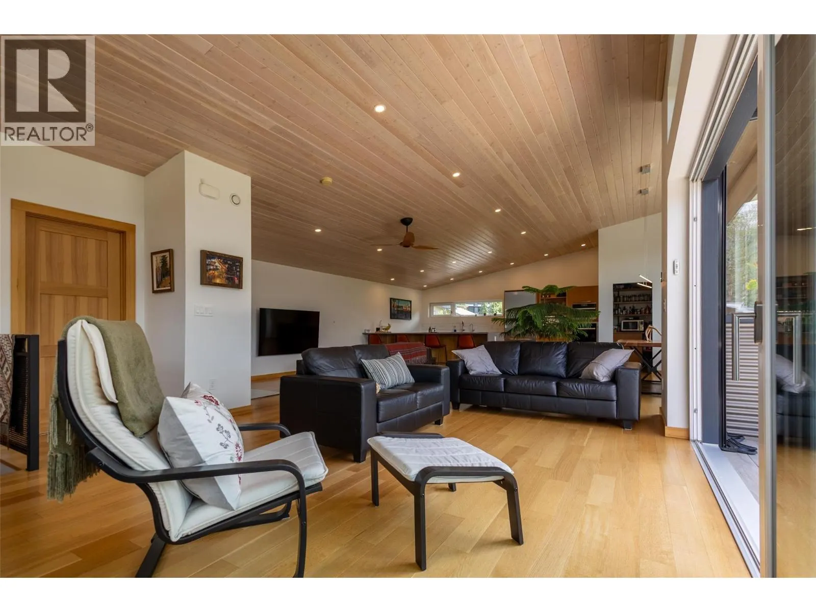 2 Piedmont Drive