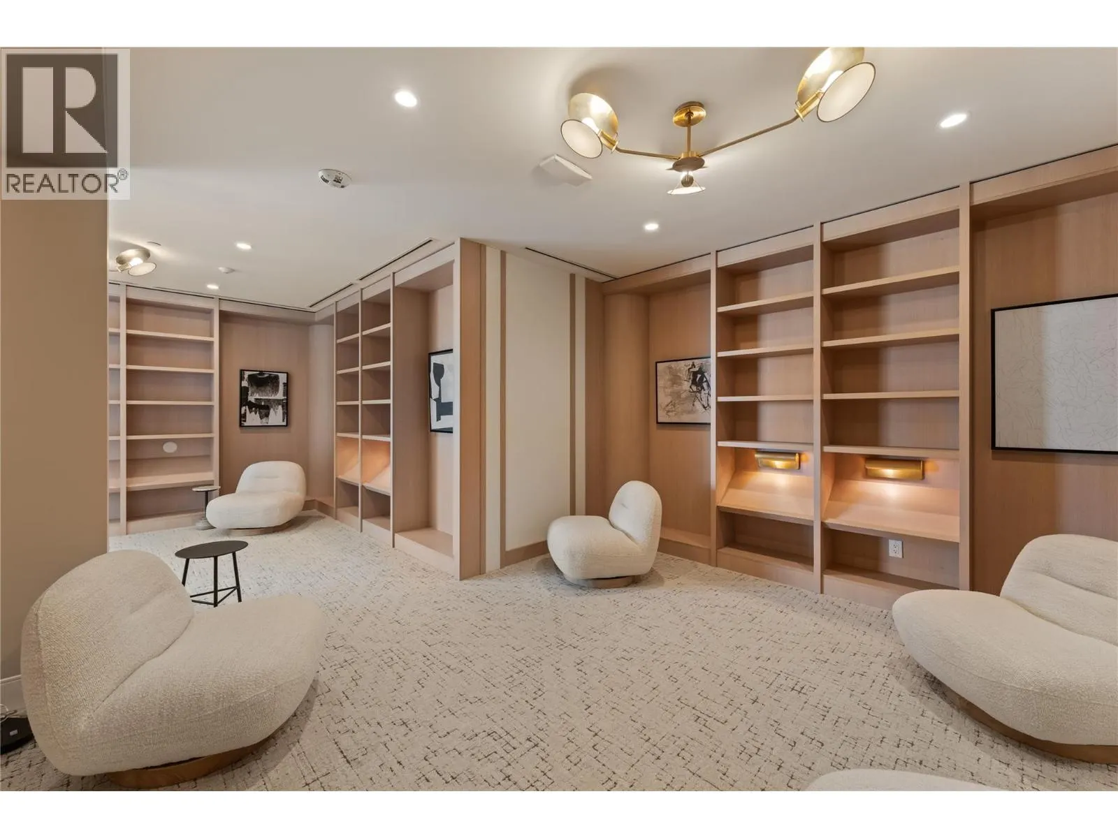 3340 Lakeshore Drive Unit# 414