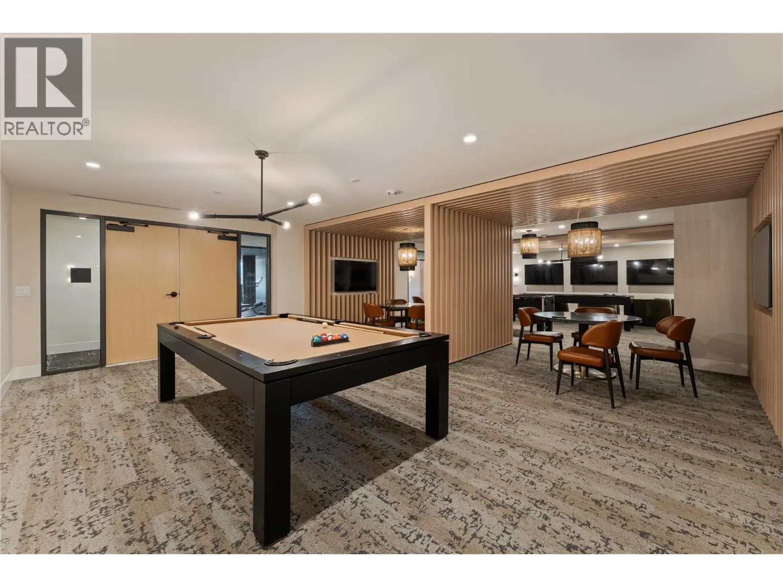 3340 Lakeshore Drive Unit# 414