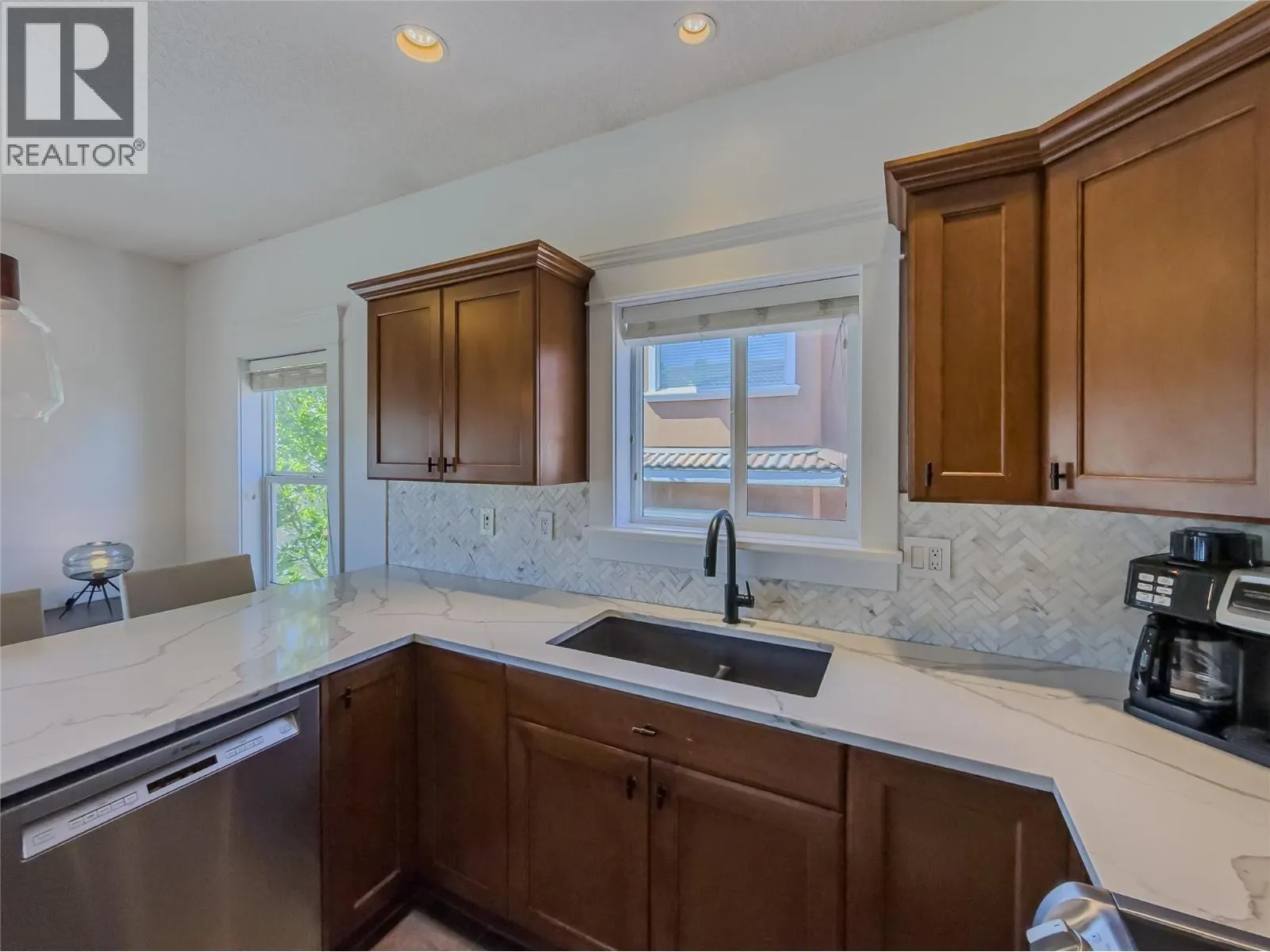 875 Sahali Terrace Unit# 13