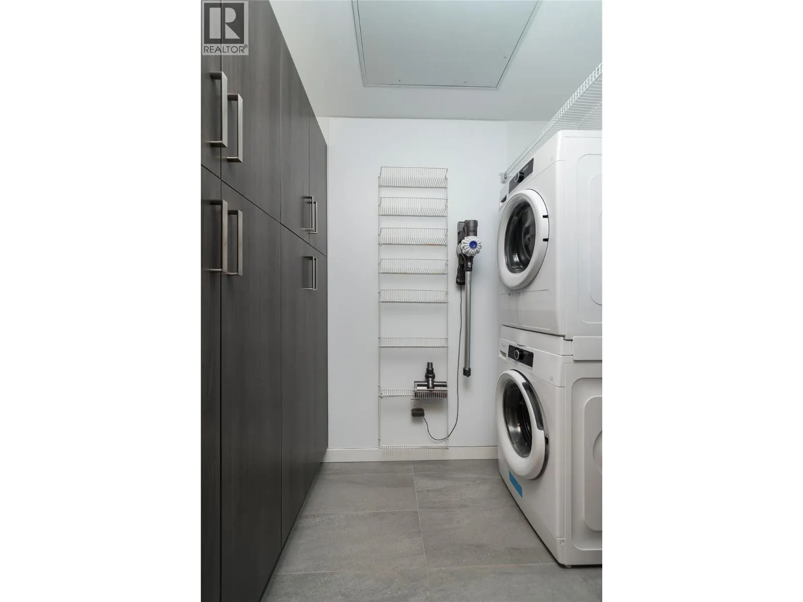 710 Stockwell Avenue Unit# 305