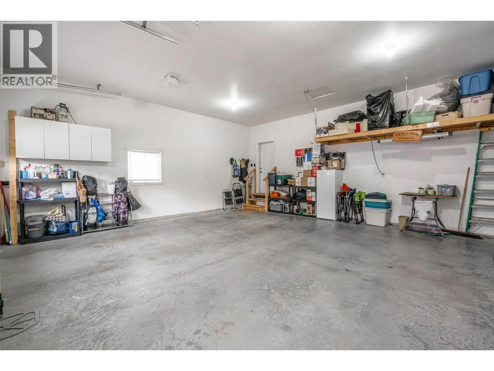 8300 Gallagher Lake Frontage Road Unit# 125