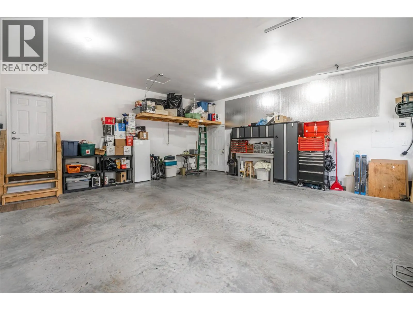 8300 Gallagher Lake Frontage Road Unit# 125