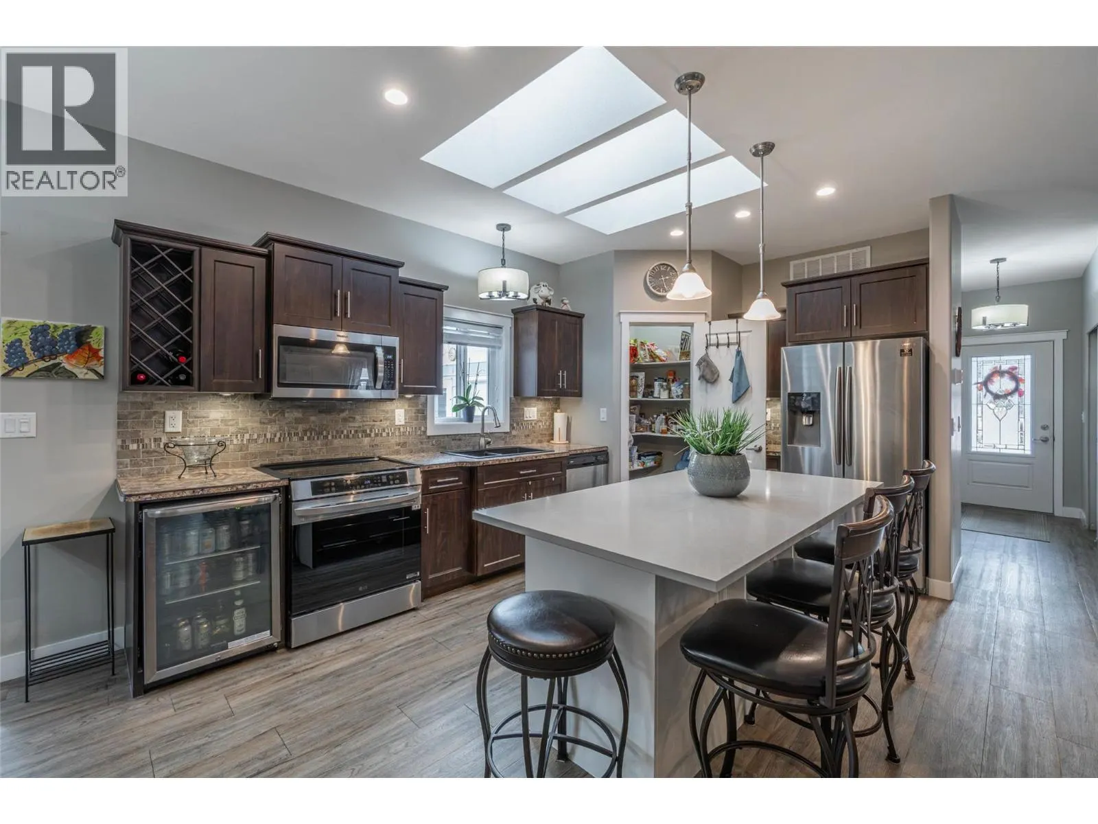 8300 Gallagher Lake Frontage Road Unit# 125