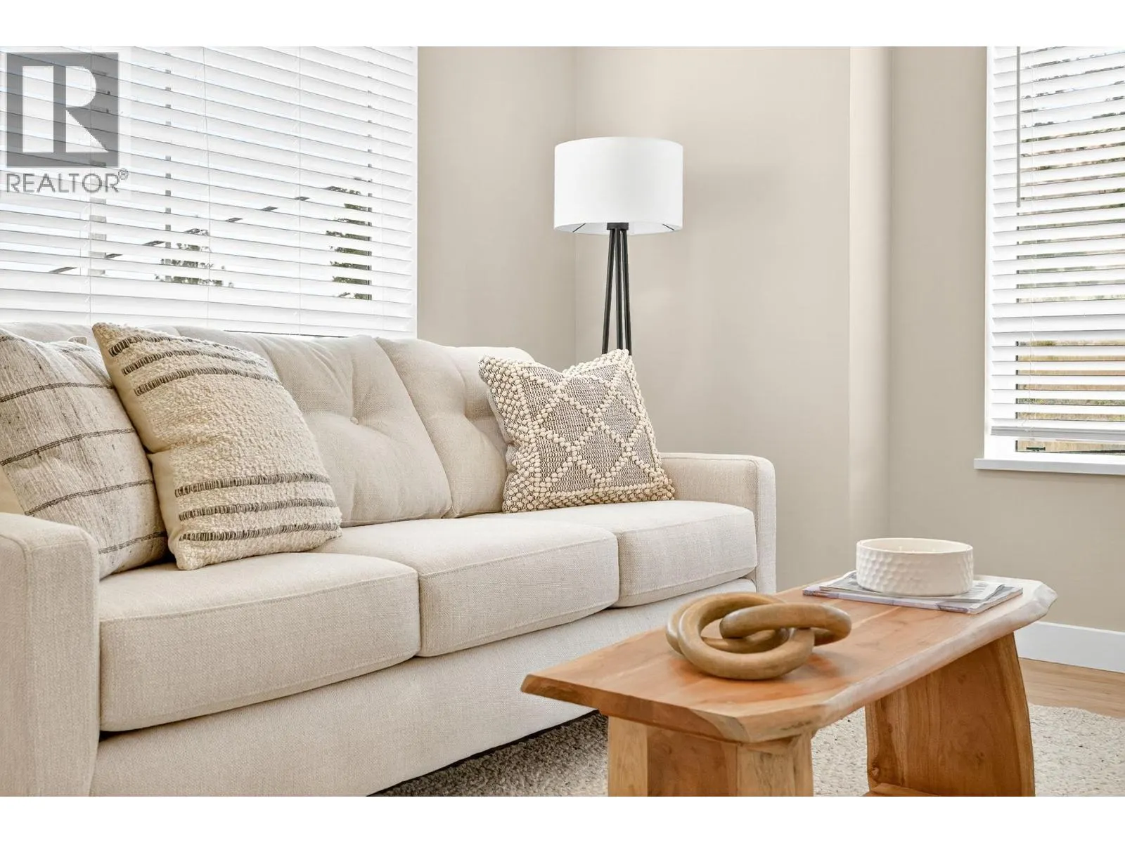 4025 Gellatly Road Unit# 194