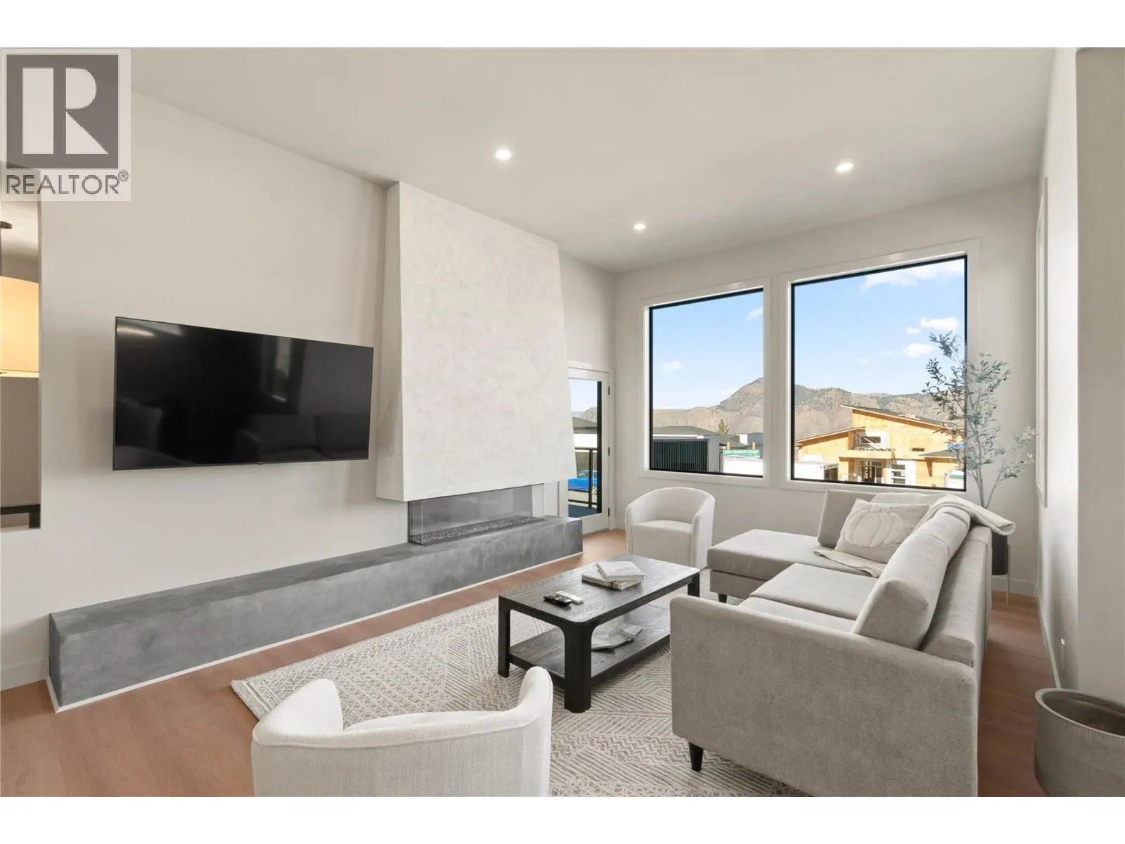 2256 Coldwater Drive