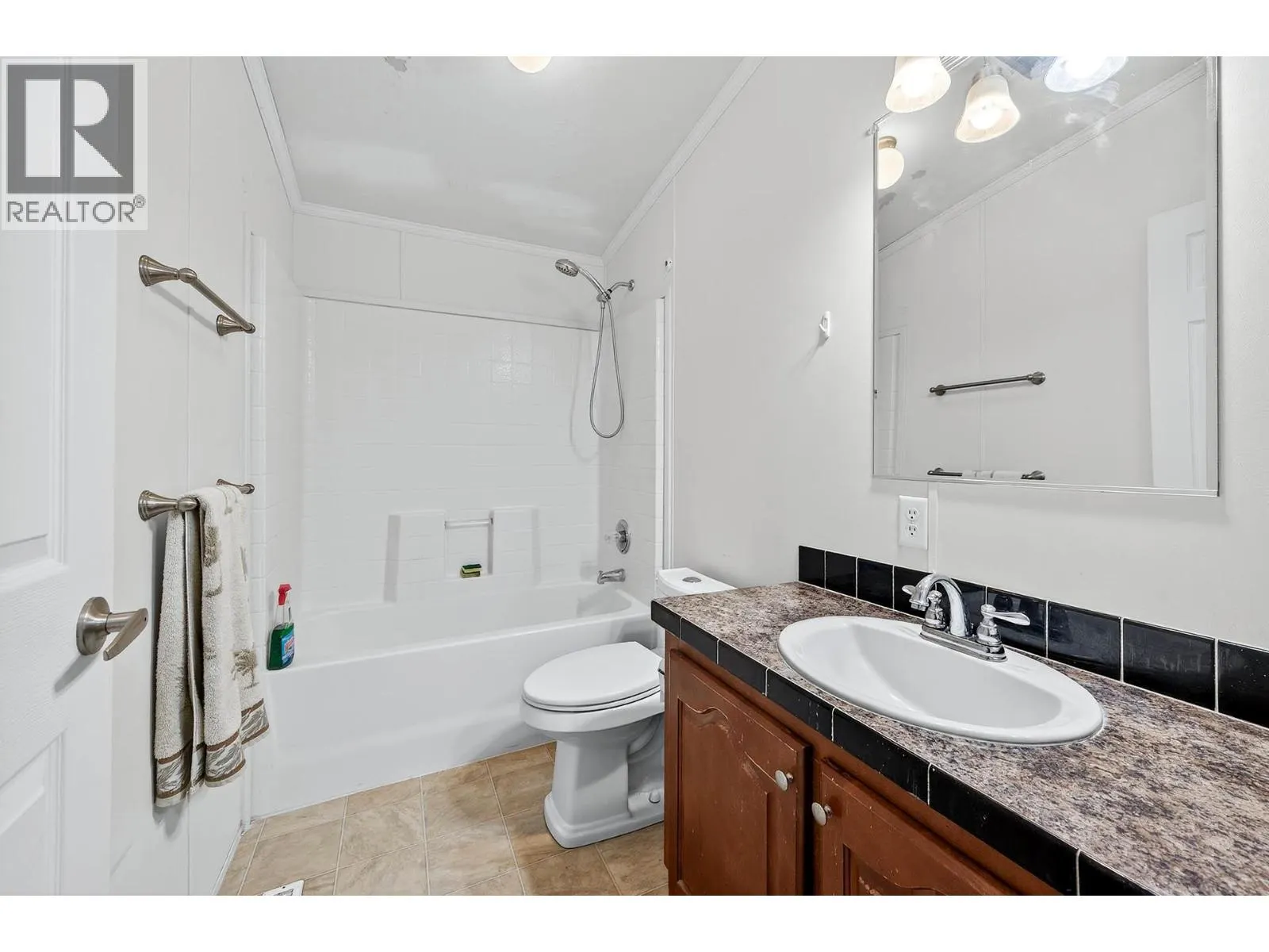 2815 PRINCETON KAMLOOPS Highway Unit# 37