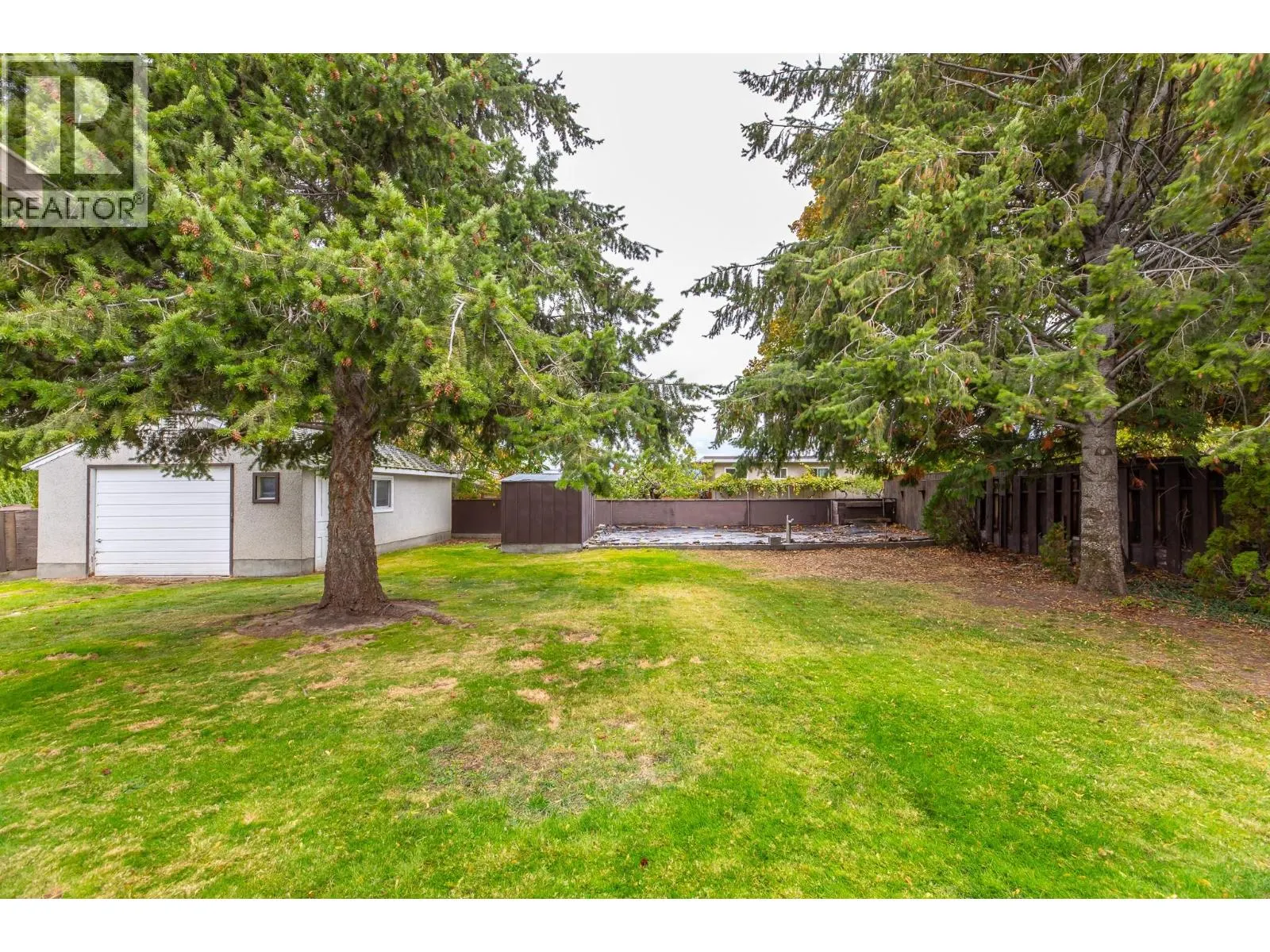 793 MacCleave Avenue