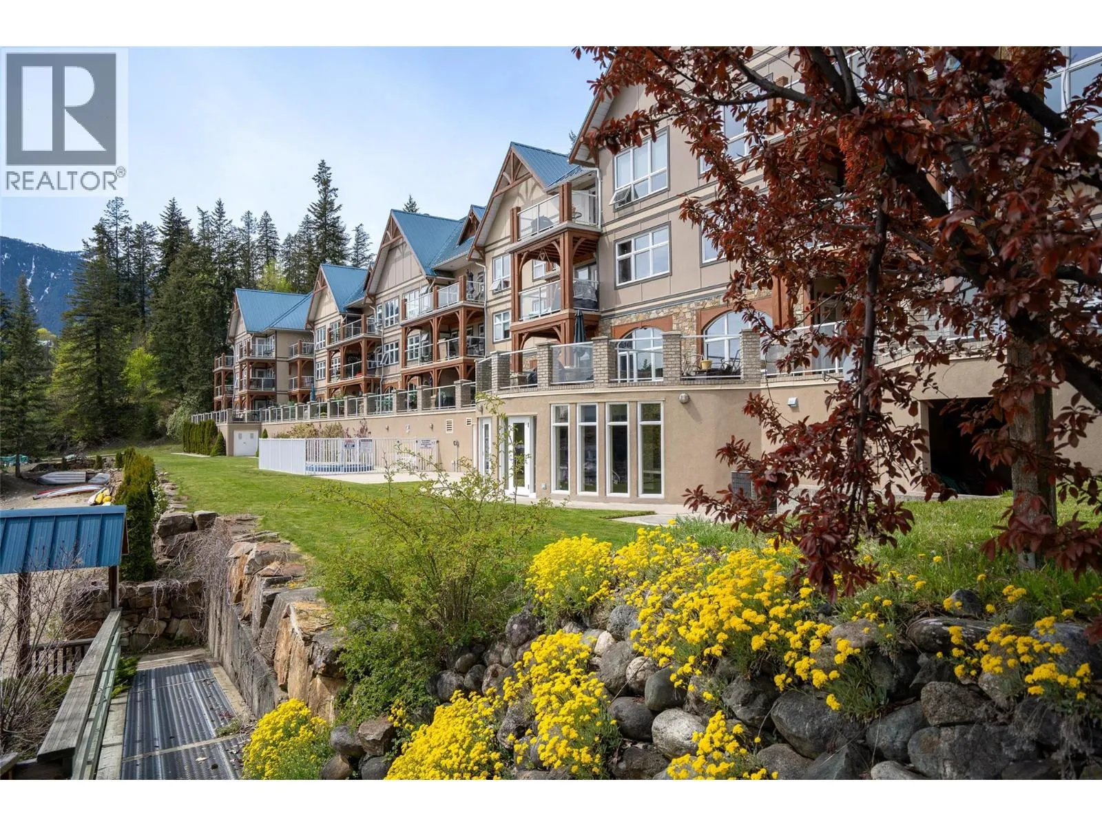 505 RAINBOW Drive Unit# 207